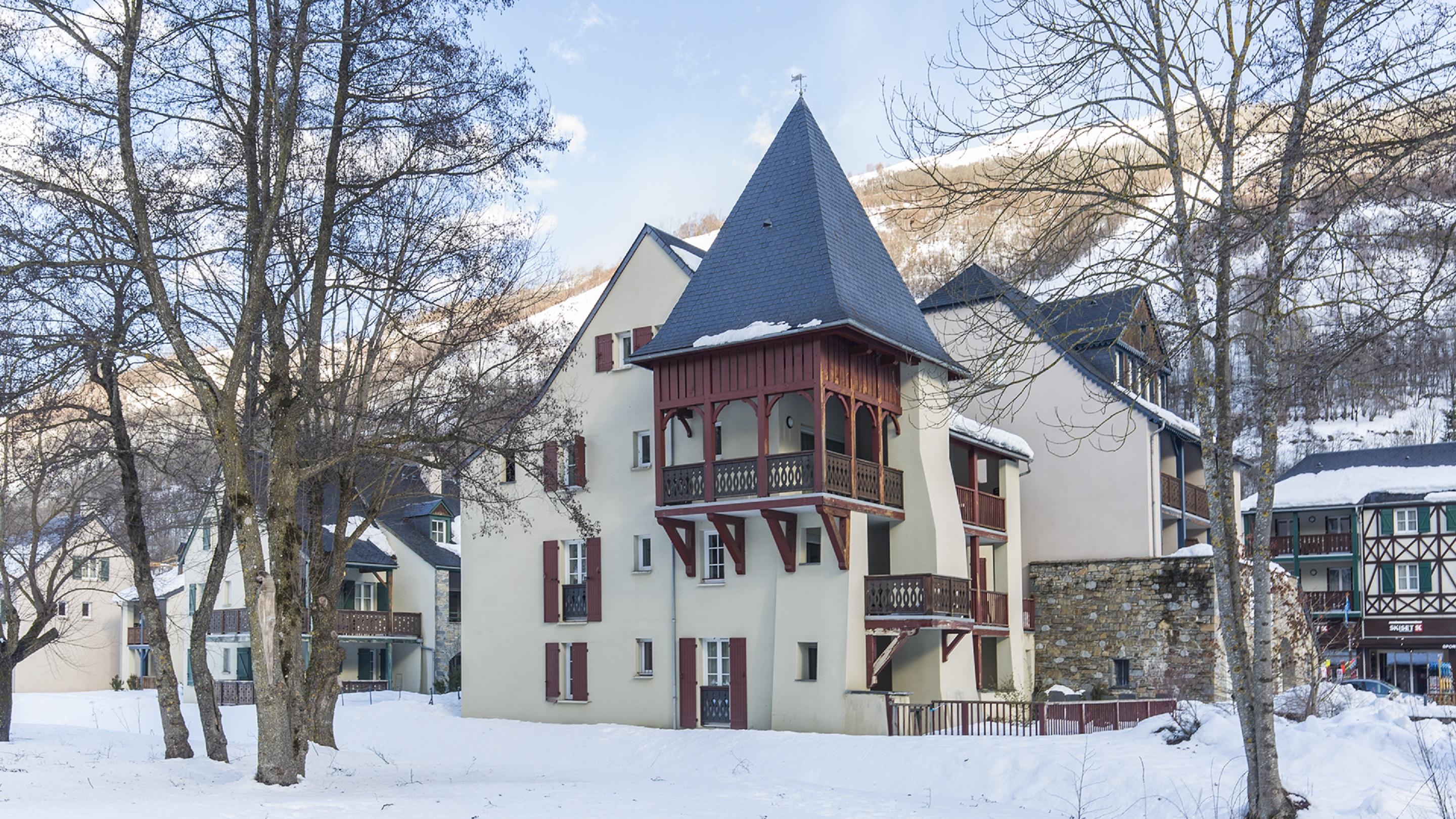 Vacanceole - Les Jardins De Balnea Loudenvielle Exterior foto